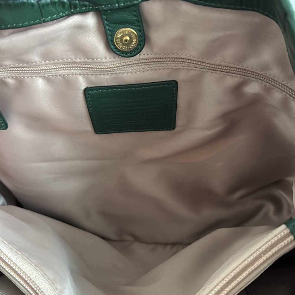 BEAUTIFUL DARK GREEN COACH HANDBAG - Picture 5 of 6